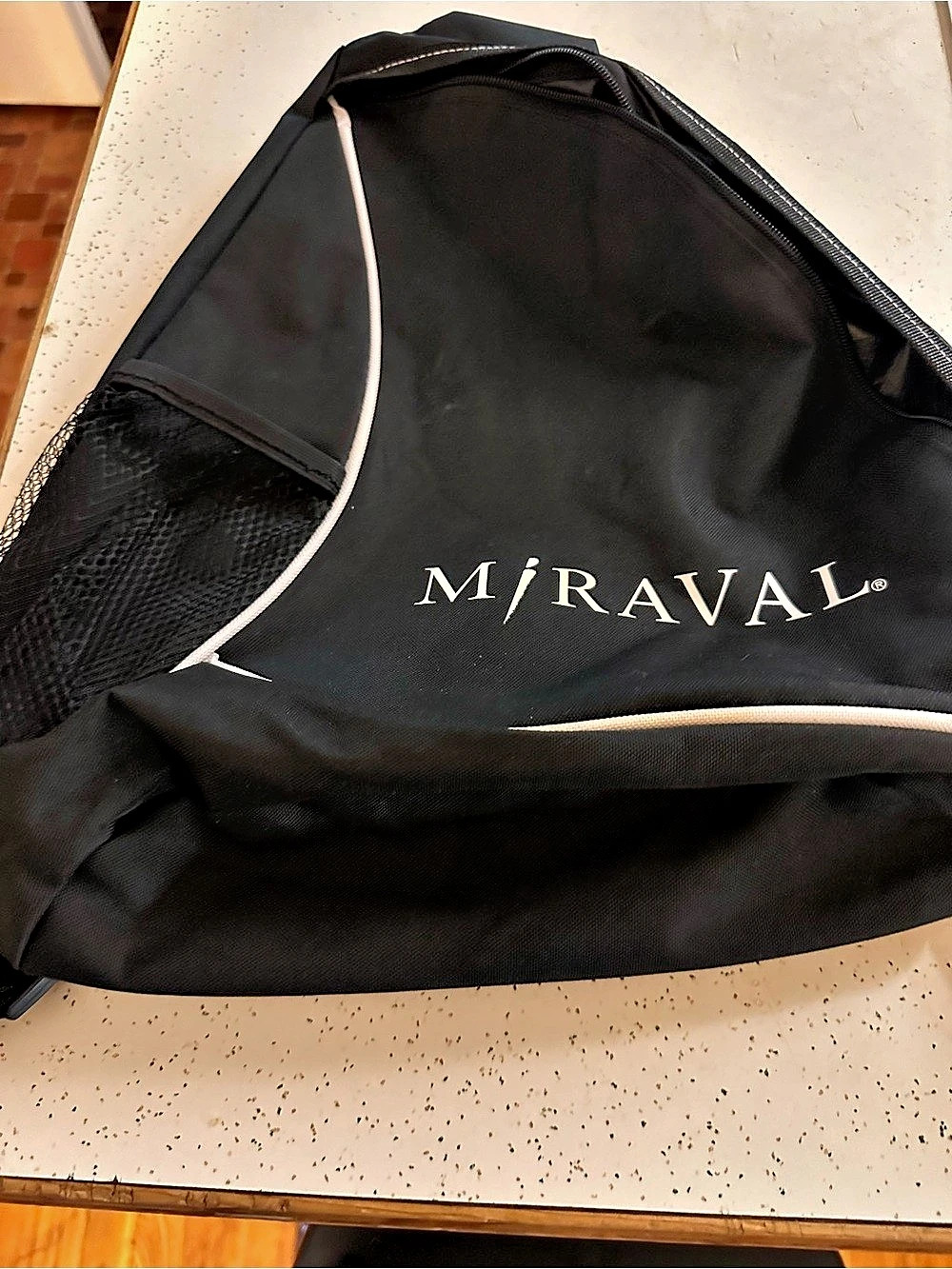 Miraval sling backpack - Picture 7 of 9